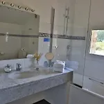 Trilles Hotel