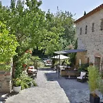 Hotel Trilles