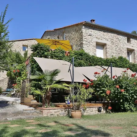 Otel Trilles