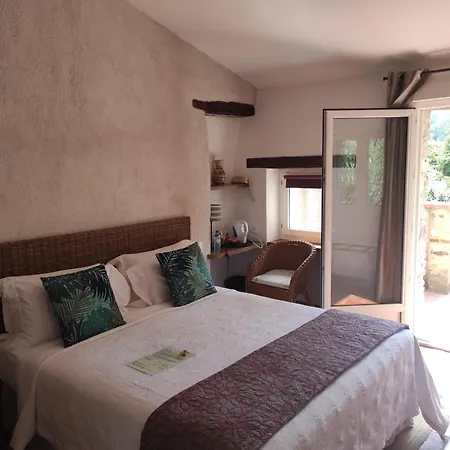 Hotel Trilles 3*