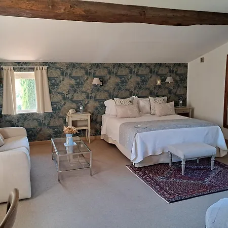 Hotel Trilles