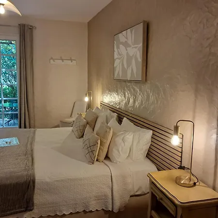 Hotel Trilles 3*