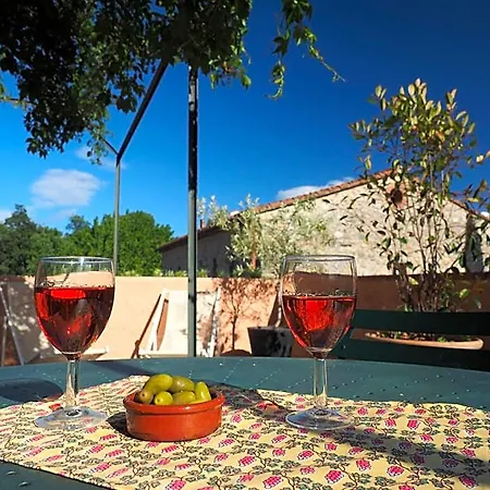 Trilles Hotel 3*